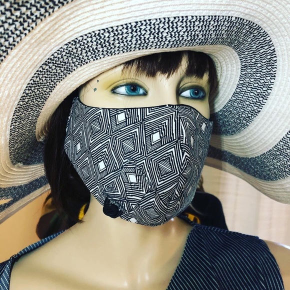 Handmade drinking face mask - Picture 2 of 2